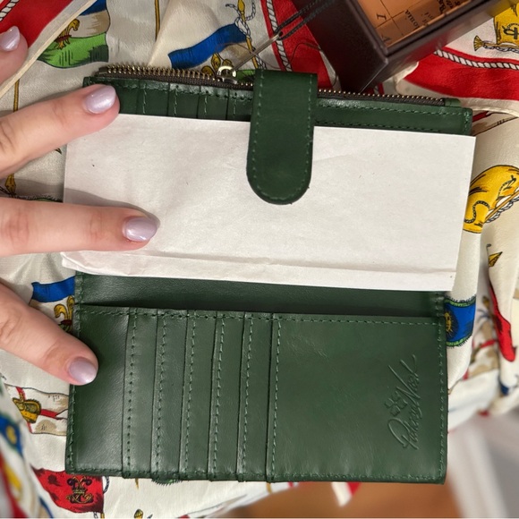 NWT Patricia Nash Green Leather Bifold Wallet - Picture 6 of 10